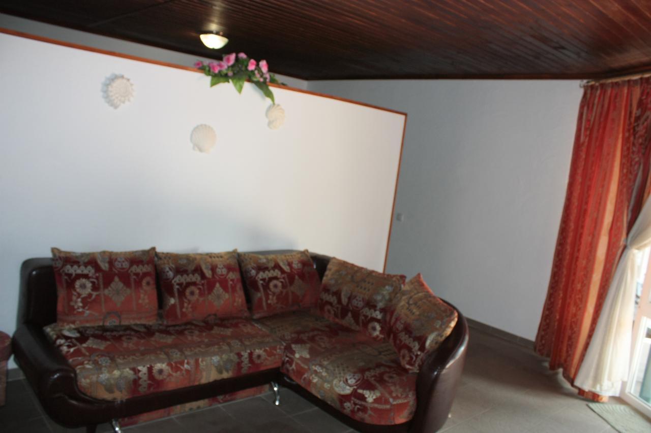 זאטוקה Akvitaniya Mini-Hotel מראה חיצוני תמונה