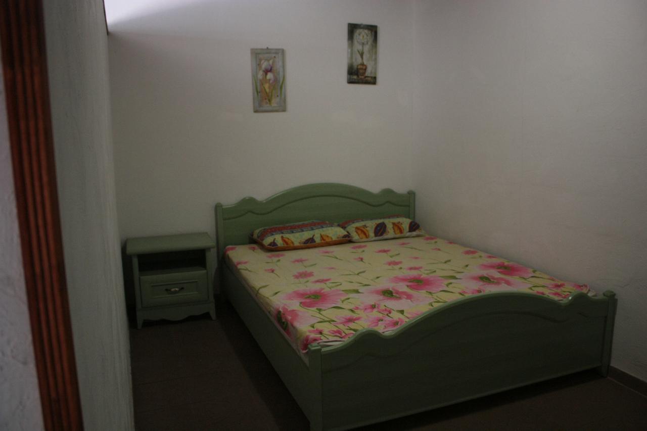 זאטוקה Akvitaniya Mini-Hotel מראה חיצוני תמונה