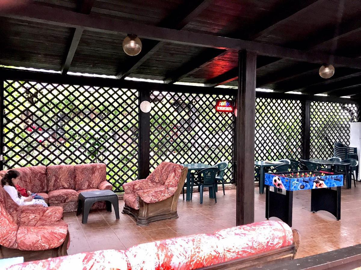 זאטוקה Akvitaniya Mini-Hotel מראה חיצוני תמונה