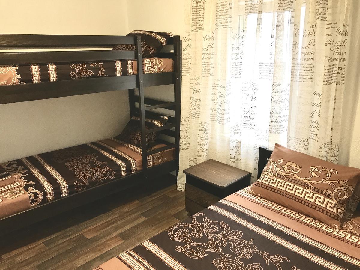 זאטוקה Akvitaniya Mini-Hotel מראה חיצוני תמונה