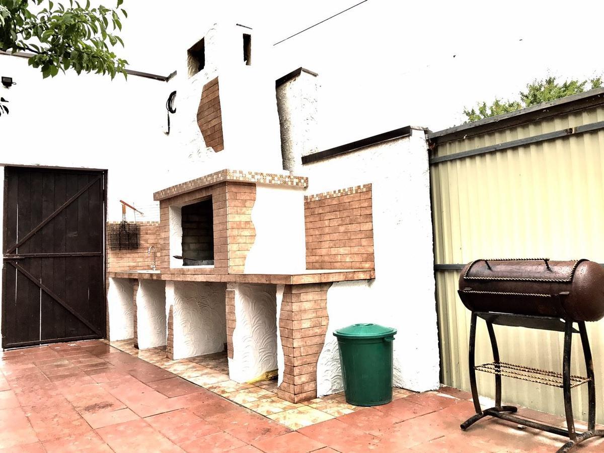 זאטוקה Akvitaniya Mini-Hotel מראה חיצוני תמונה