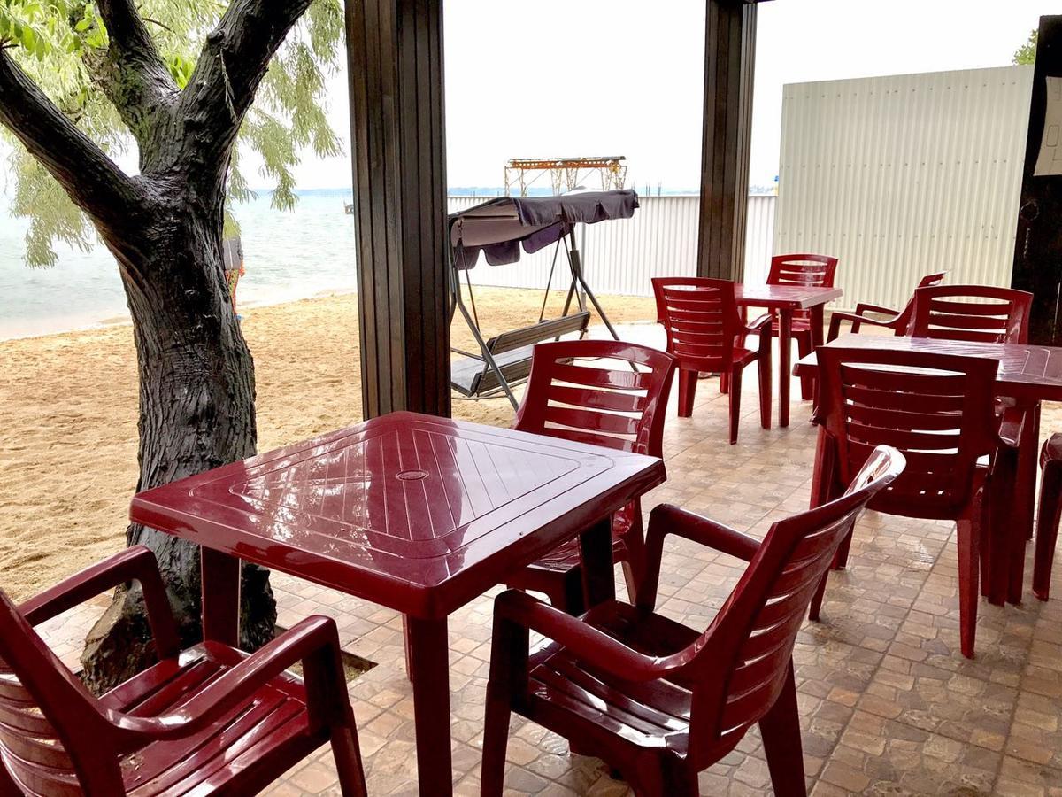 זאטוקה Akvitaniya Mini-Hotel מראה חיצוני תמונה